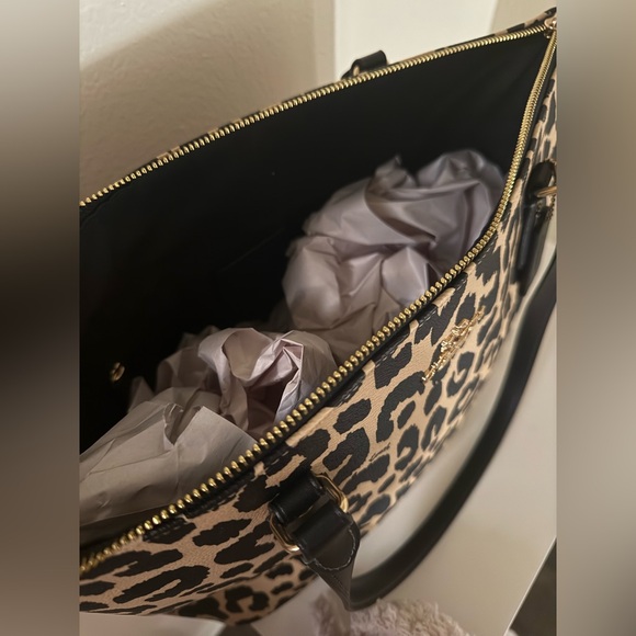 Coach Gallery Tote - Leopard - Picture 4 of 5